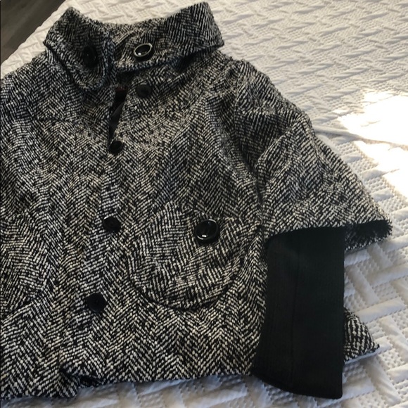 Winter jacket - Picture 3 of 4